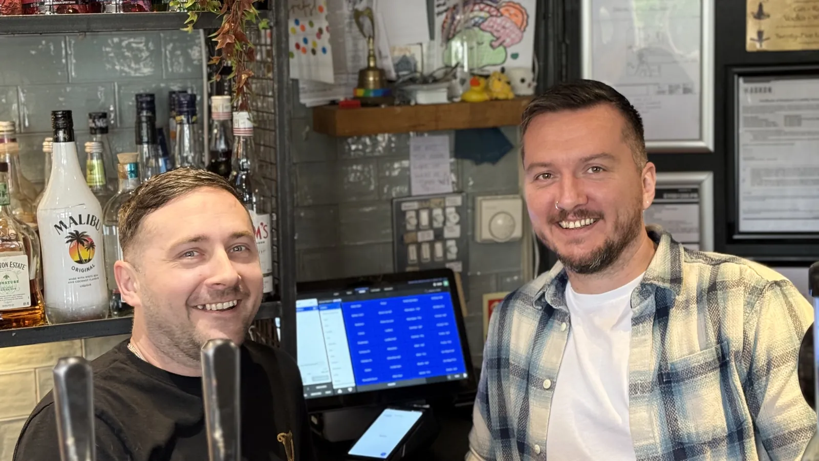 Village pub in north Nottinghamshire using a Shift4 EPOS system and card machine at the bar